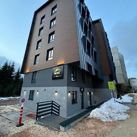 Apartment Kretic Mont